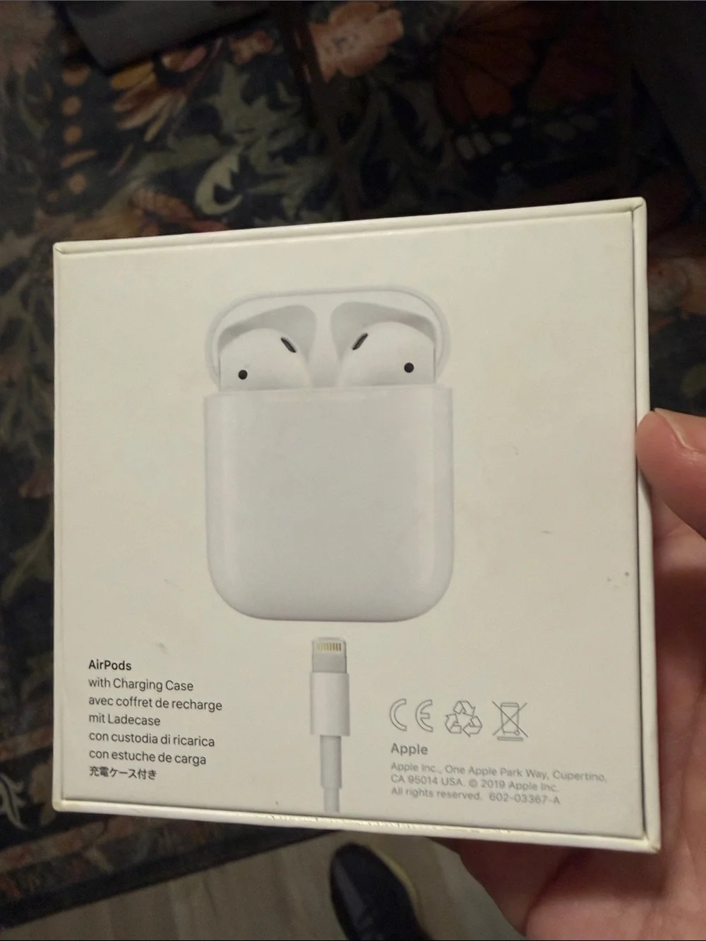 Apple White AirPods Gen 2 Wireless Earbuds with Charging Case